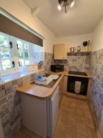 kingfisher-cottage-kitchen