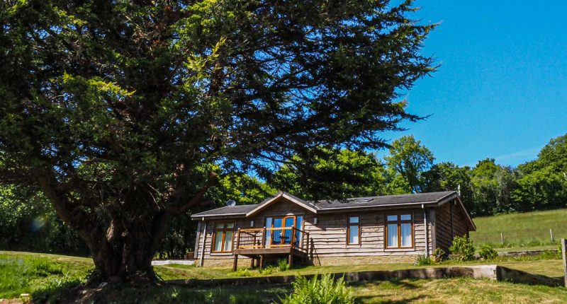 holiday lodge hire cornwall