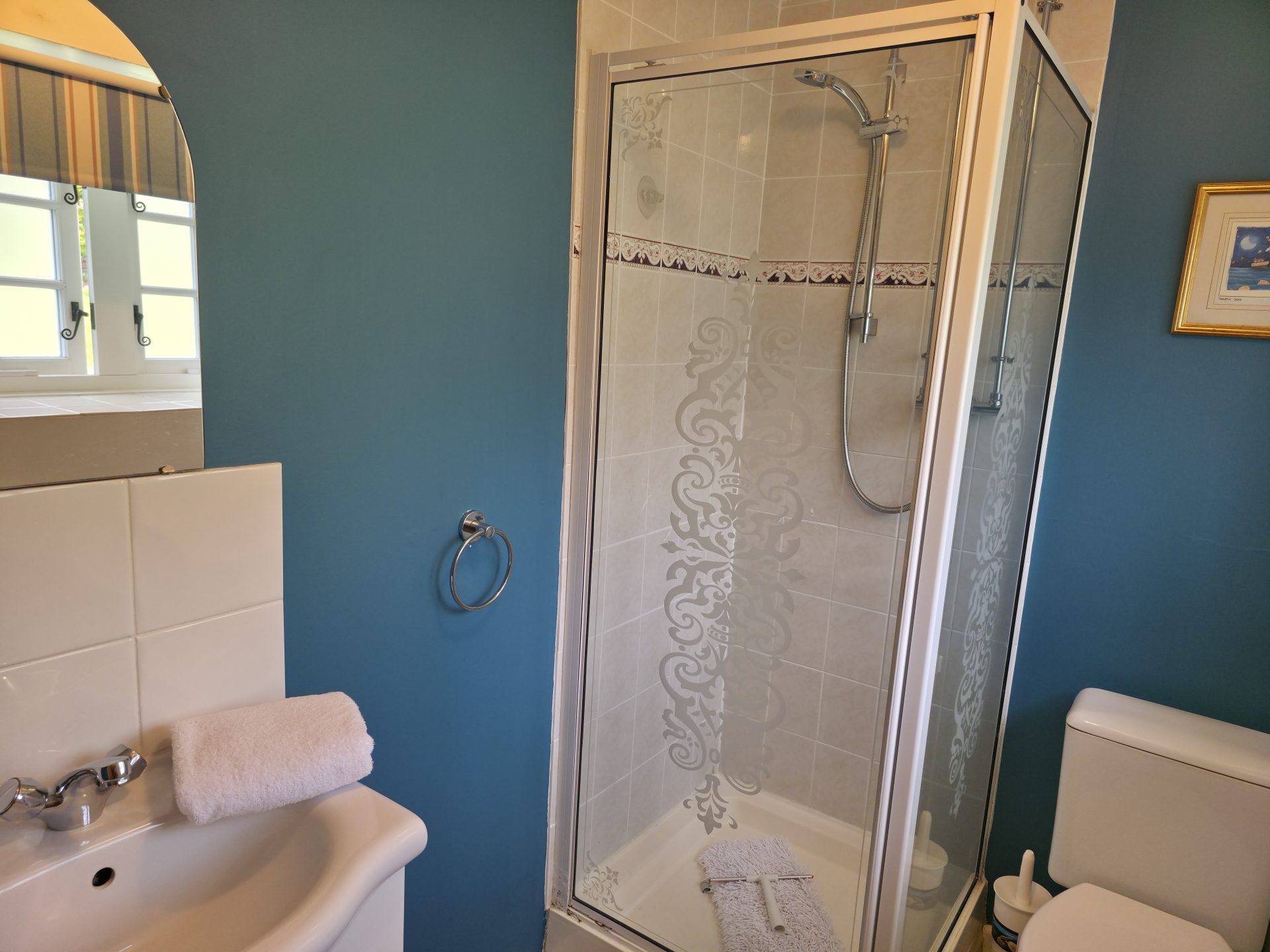 one bedroom holiday cottage with private fishing in Bodmin Cornwall